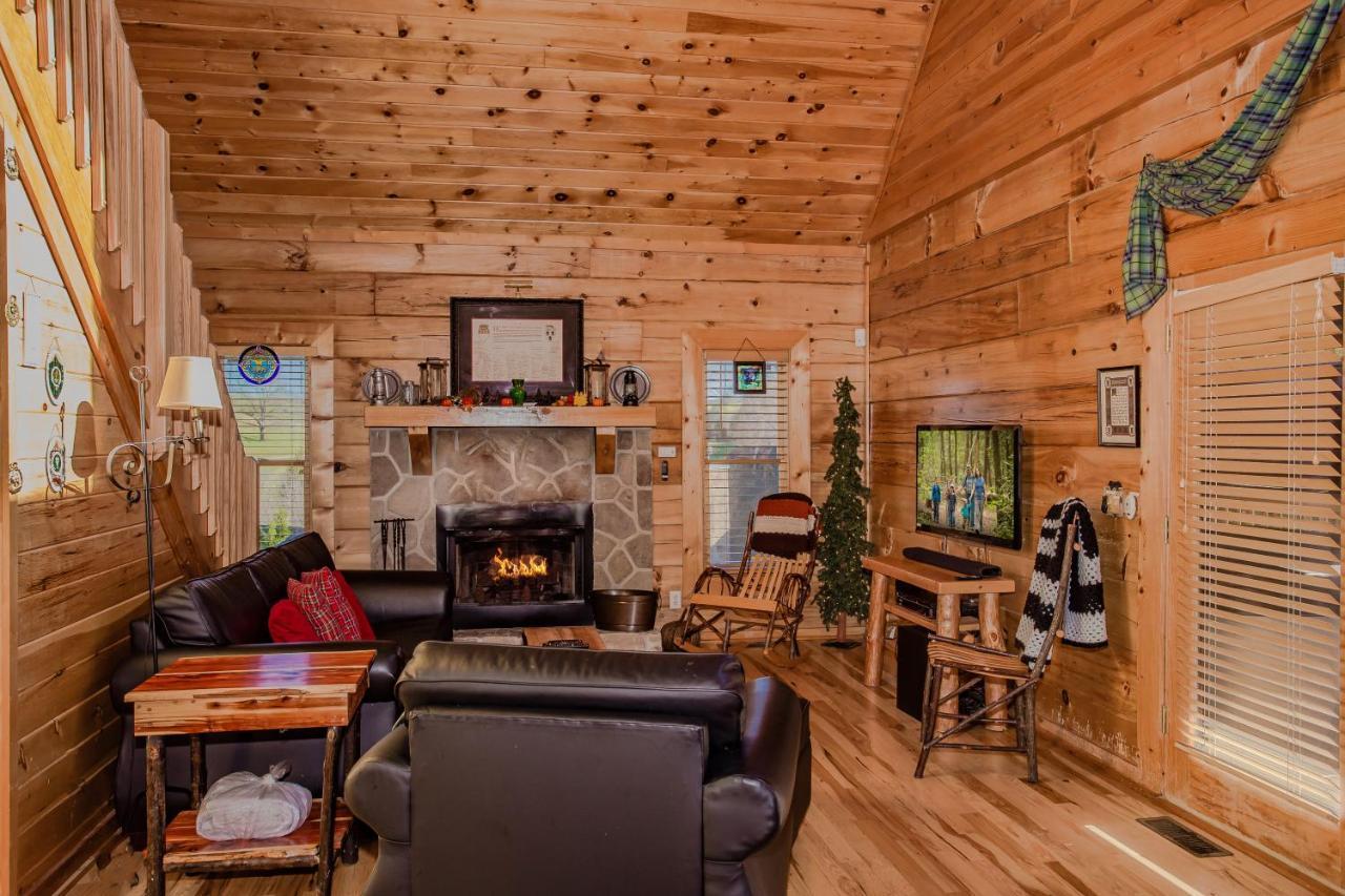 Highland Dream, Hot Tub, 1089 Free Tickets Each Paid Day, Dollywood And More Sevierville Buitenkant foto
